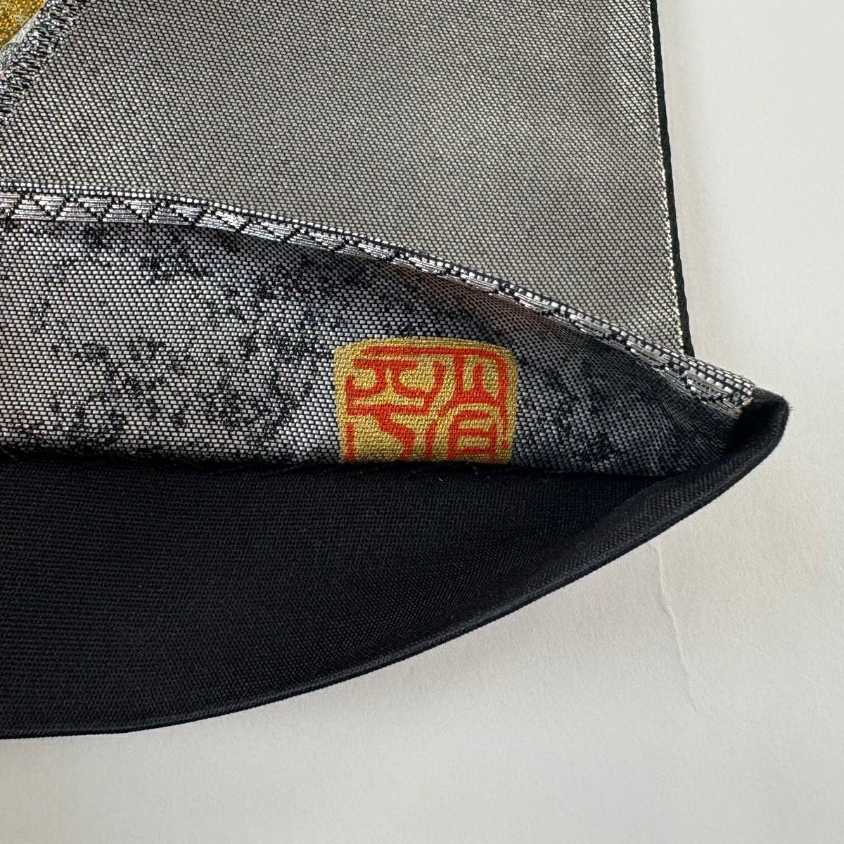 【美品】 袋帶 名品級 堀省平 落款 金煌織 色紙 幾何學 金金箔 銀線 銀色 大鼓圖案 純蠶絲