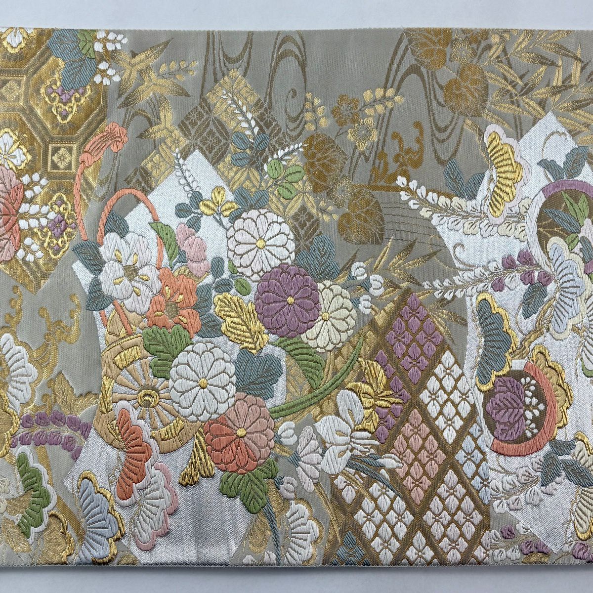 【美品】 袋帶 秀品級 彩珠小袖 花車 扇子面 刺繡 金銀彩 灰茶 六通 純蠶絲