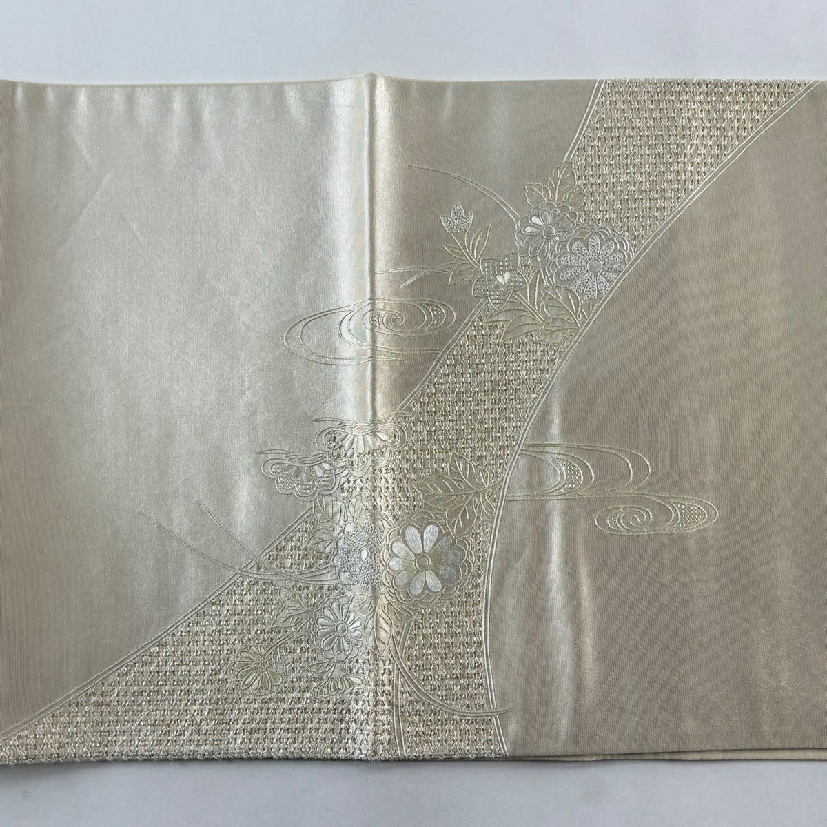 袋帶 秀品級 關西仕立 雛菊花 桔梗 刺繡 金金箔 米色 大鼓圖案 純蠶絲