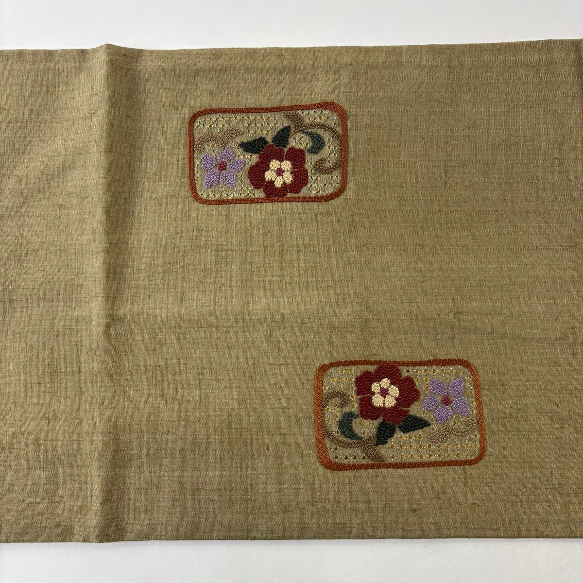 【美品】 開口名古屋帶 優品級 紬織織 草花紋紋 幾何學刺繡 灰綠 純蠶絲