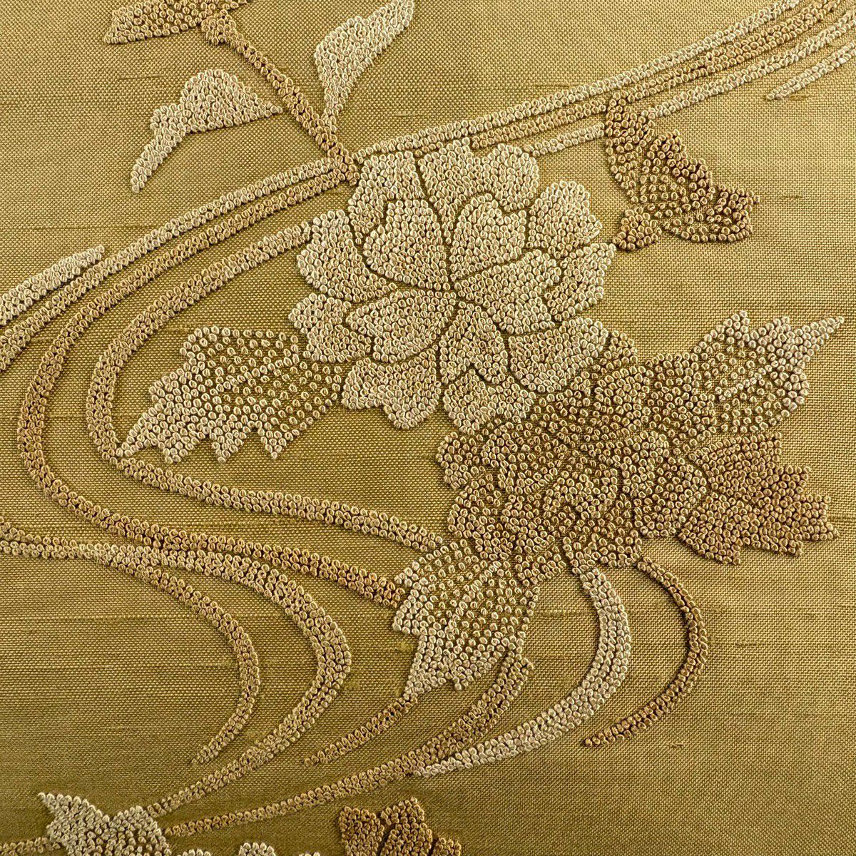 名古屋帶 秀品級 紬織織 草花紋紋 流水 相良刺繡 薄黃土 純蠶絲