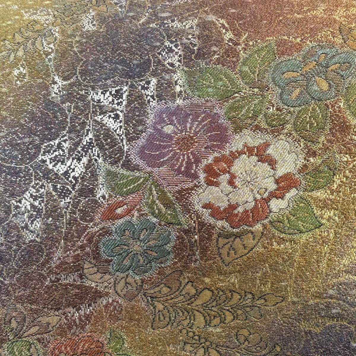 【美品】 袋帶 秀品級 草花紋 金銀彩 金金箔 茶 全通 純蠶絲