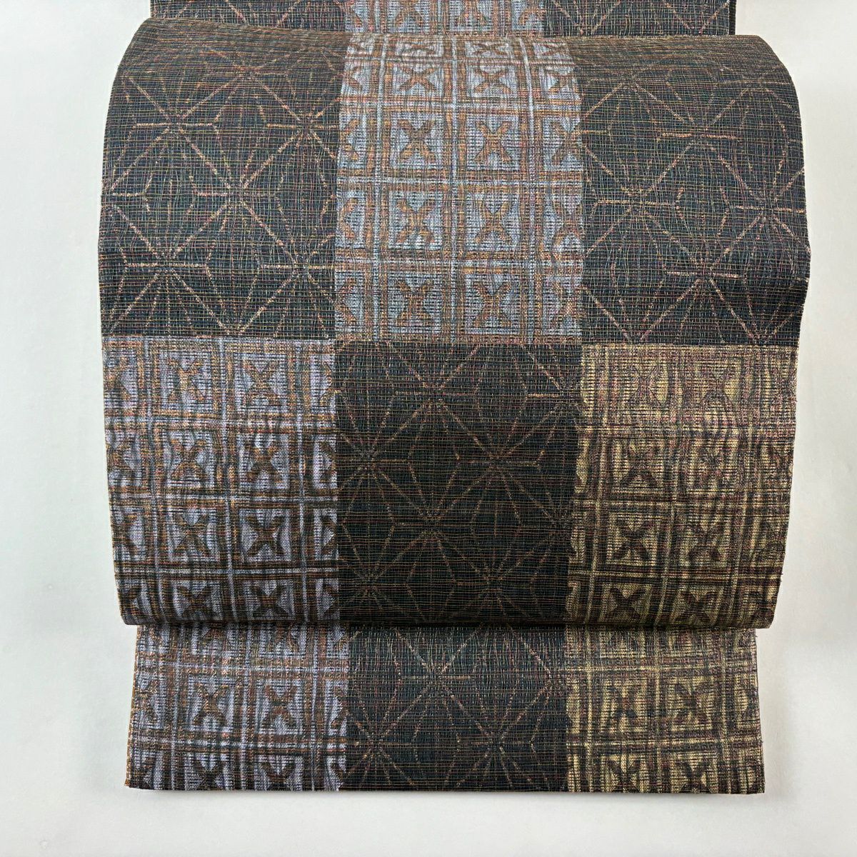 【美品】 袋帶 秀品級 市松樹 麻葉 金絲 金金箔 黑 六通 純蠶絲