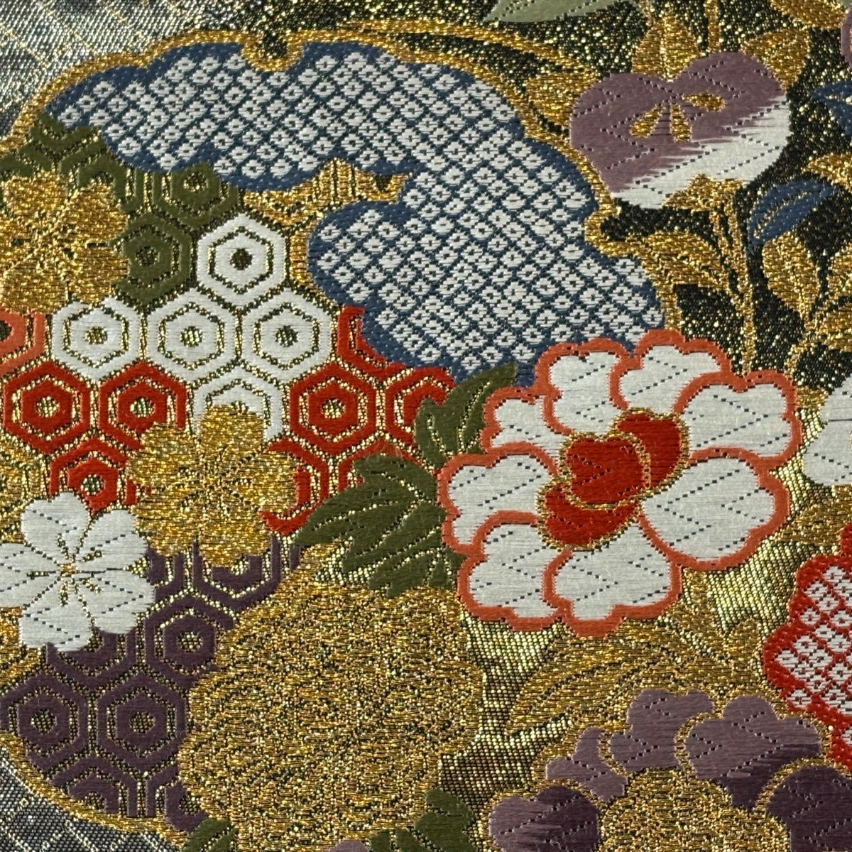 【美品】 袋帶 秀品級 雪輪 草花紋 金糸 唐織 銀 六通 純蠶絲