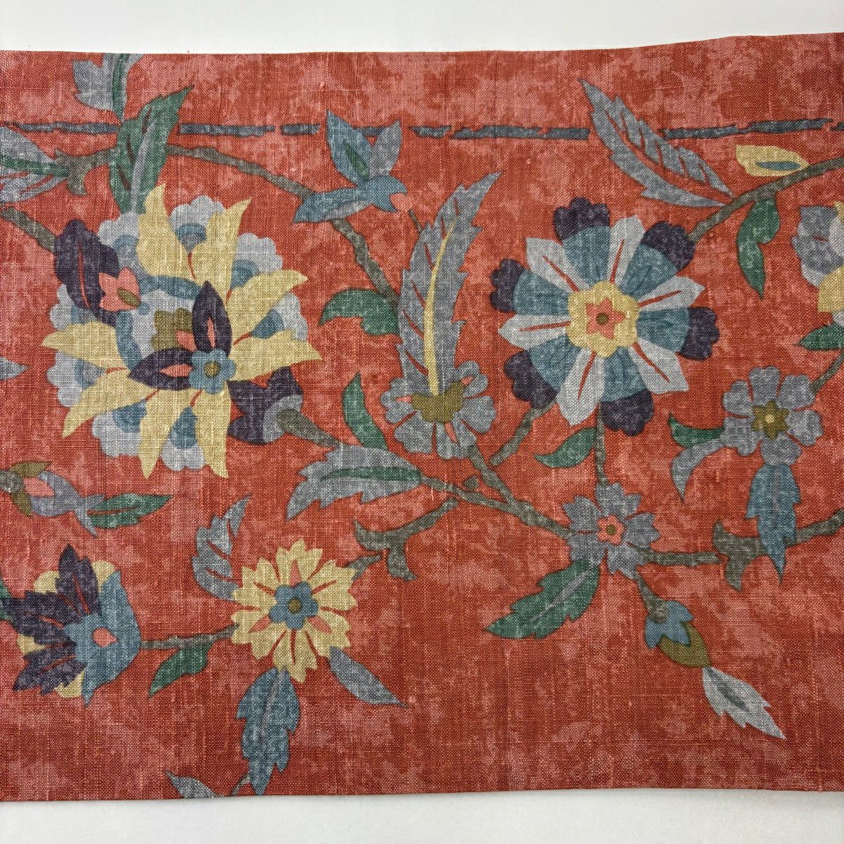【美品】 開口名古屋帶 優品級 草花紋 紅茶 純蠶絲