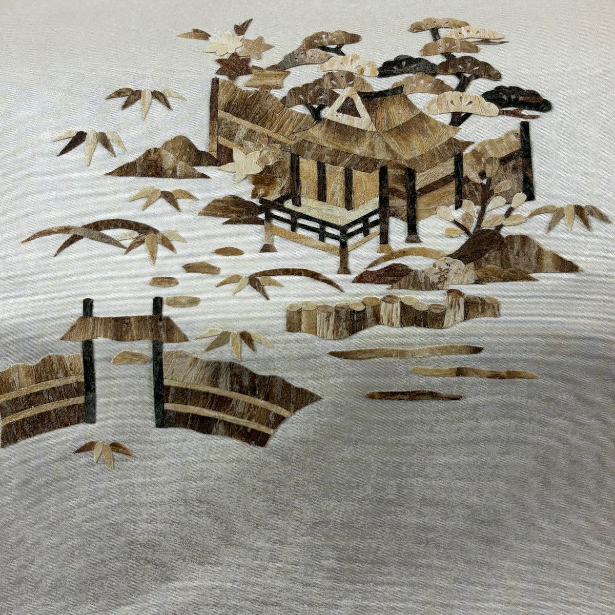 袋帶 秀品級 附有落款 家屋 松樹 金金箔 奶油色 大鼓圖案 純蠶絲