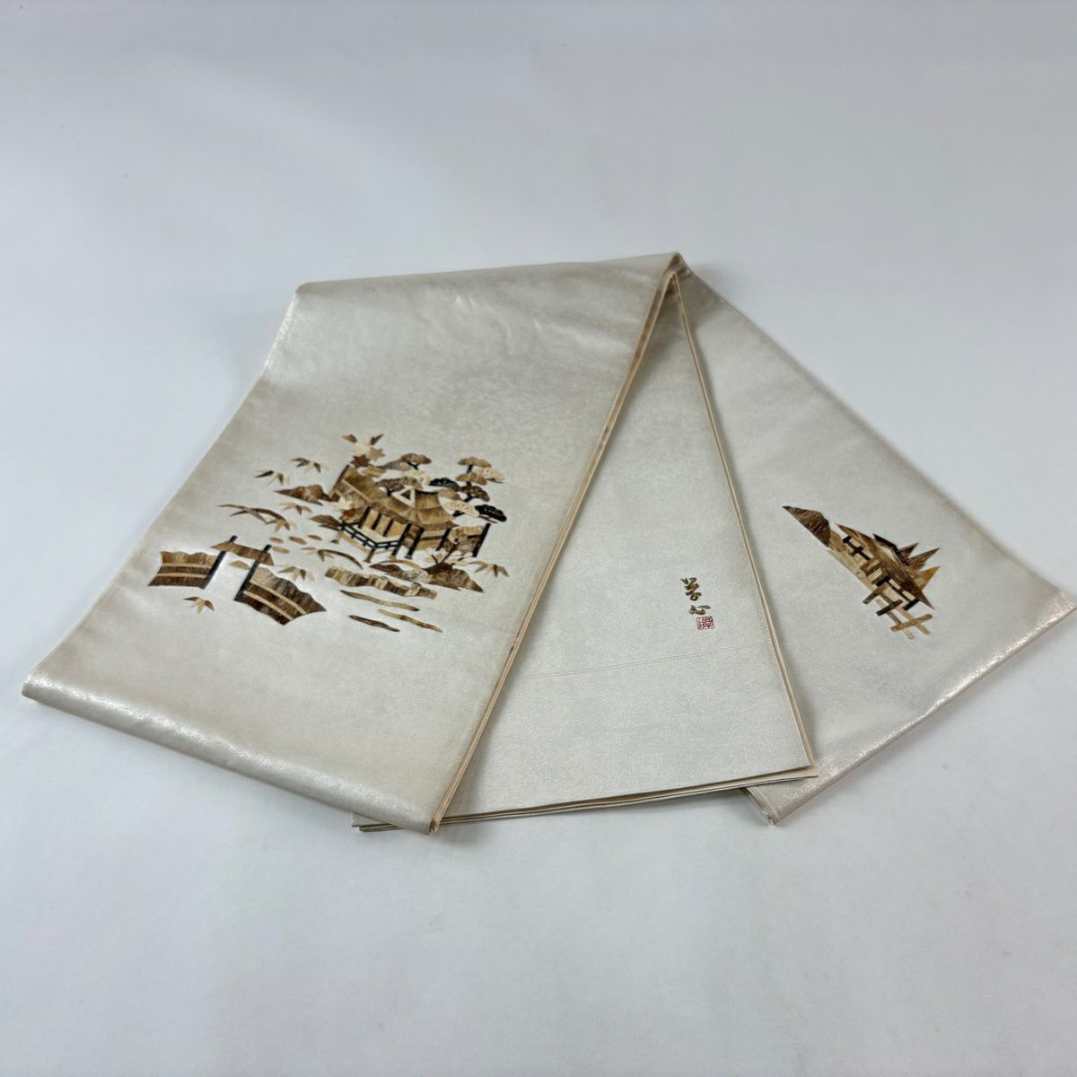 袋帶 秀品級 附有落款 家屋 松樹 金金箔 奶油色 大鼓圖案 純蠶絲