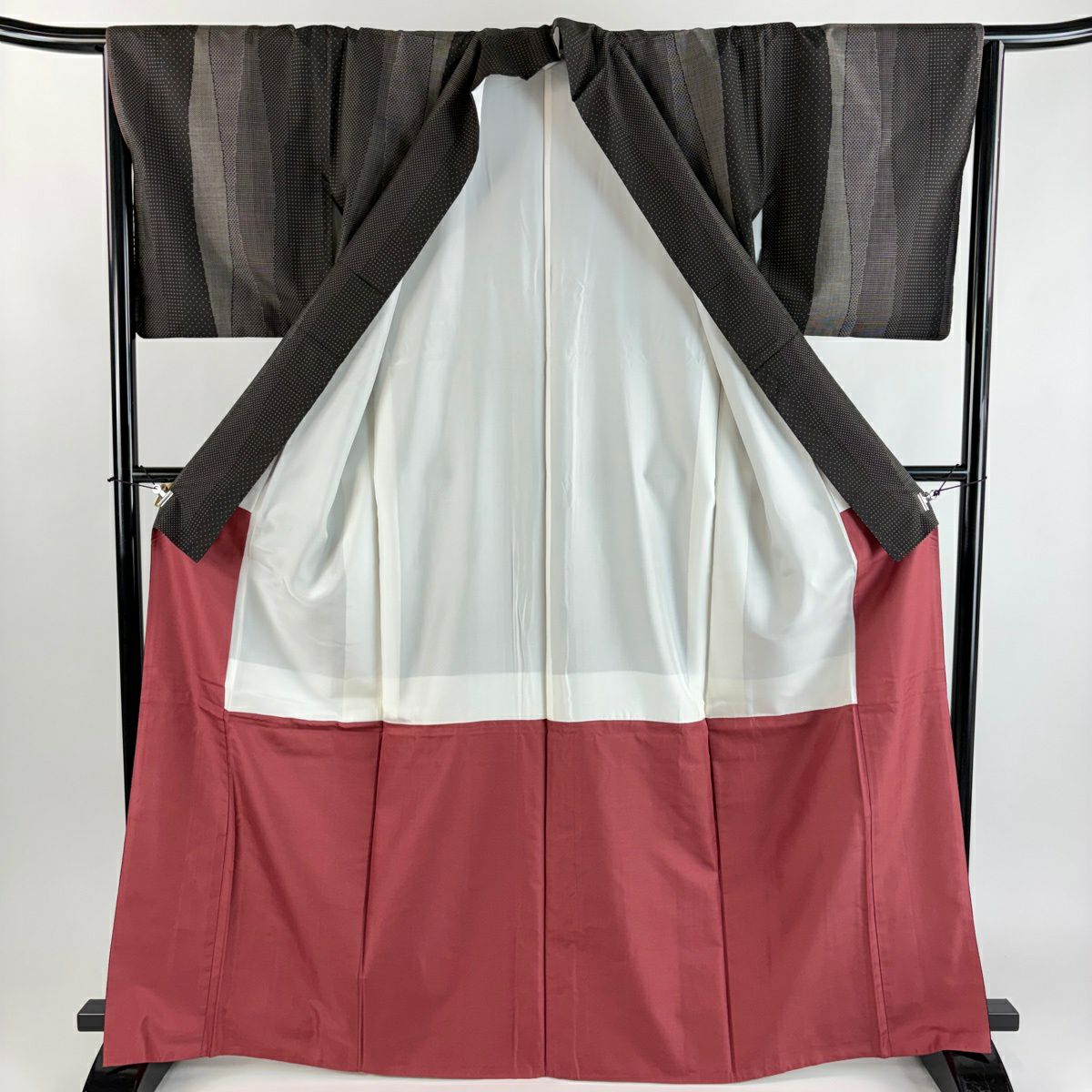 【美品】 紬織 身長167cm 袖長65.5cm M 雙層 蚊絣 幾何學圖案 墨色 純蠶絲 秀品級