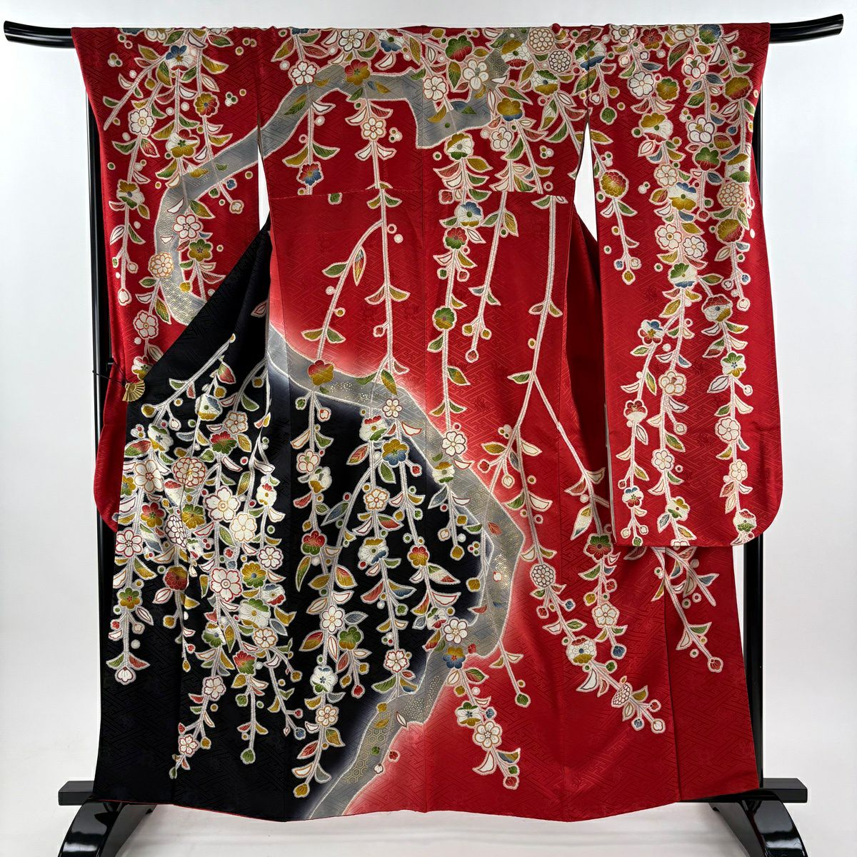振袖禮服 身長162cm 袖長69.5cm L 雙層 菊花 梅花 金絲 金銀彩 紅 純蠶絲 秀品級