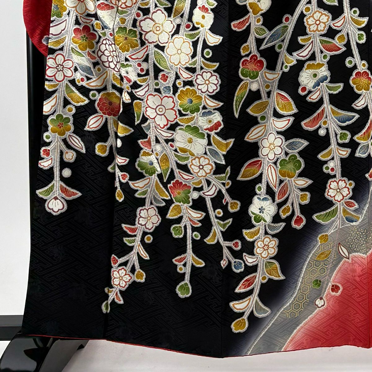 振袖禮服 身長162cm 袖長69.5cm L 雙層 菊花 梅花 金絲 金銀彩 紅 純蠶絲 秀品級