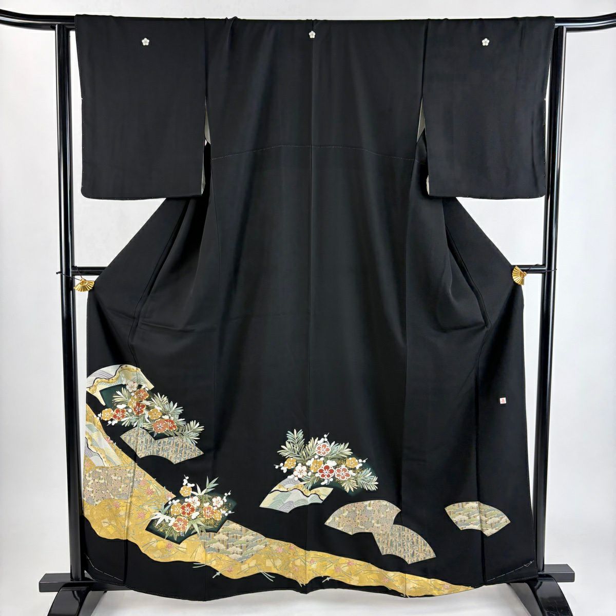 黑留袖禮服 身長162.5cm 袖長64cm M 雙層 落款有 扇子面 松樹竹子梅花 金銀彩 金絲 純蠶絲 優品級