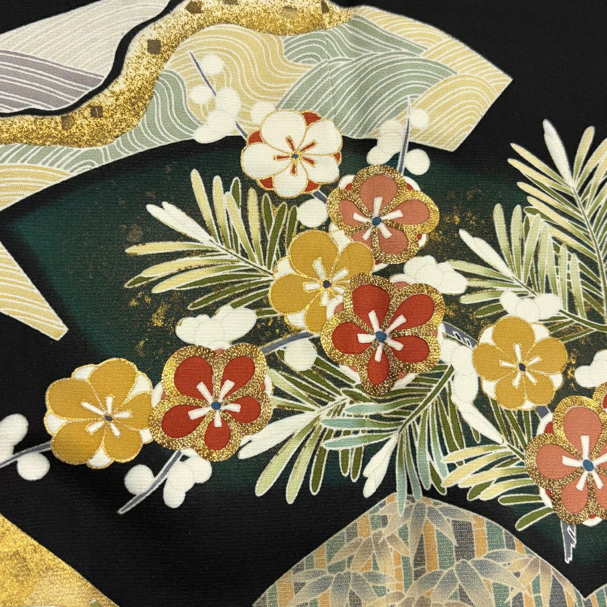 黑留袖禮服 身長162.5cm 袖長64cm M 雙層 落款有 扇子面 松樹竹子梅花 金銀彩 金絲 純蠶絲 優品級