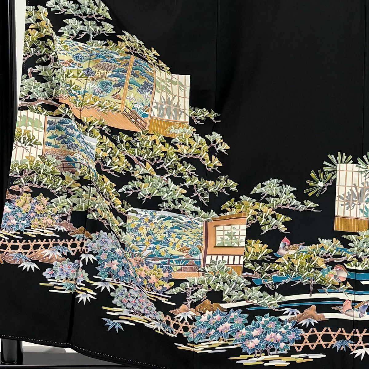 黑留袖禮服 身長157.5cm 袖長64cm M 雙層 有落款 風景 松樹 金絲 黑 純蠶絲 優秀品級