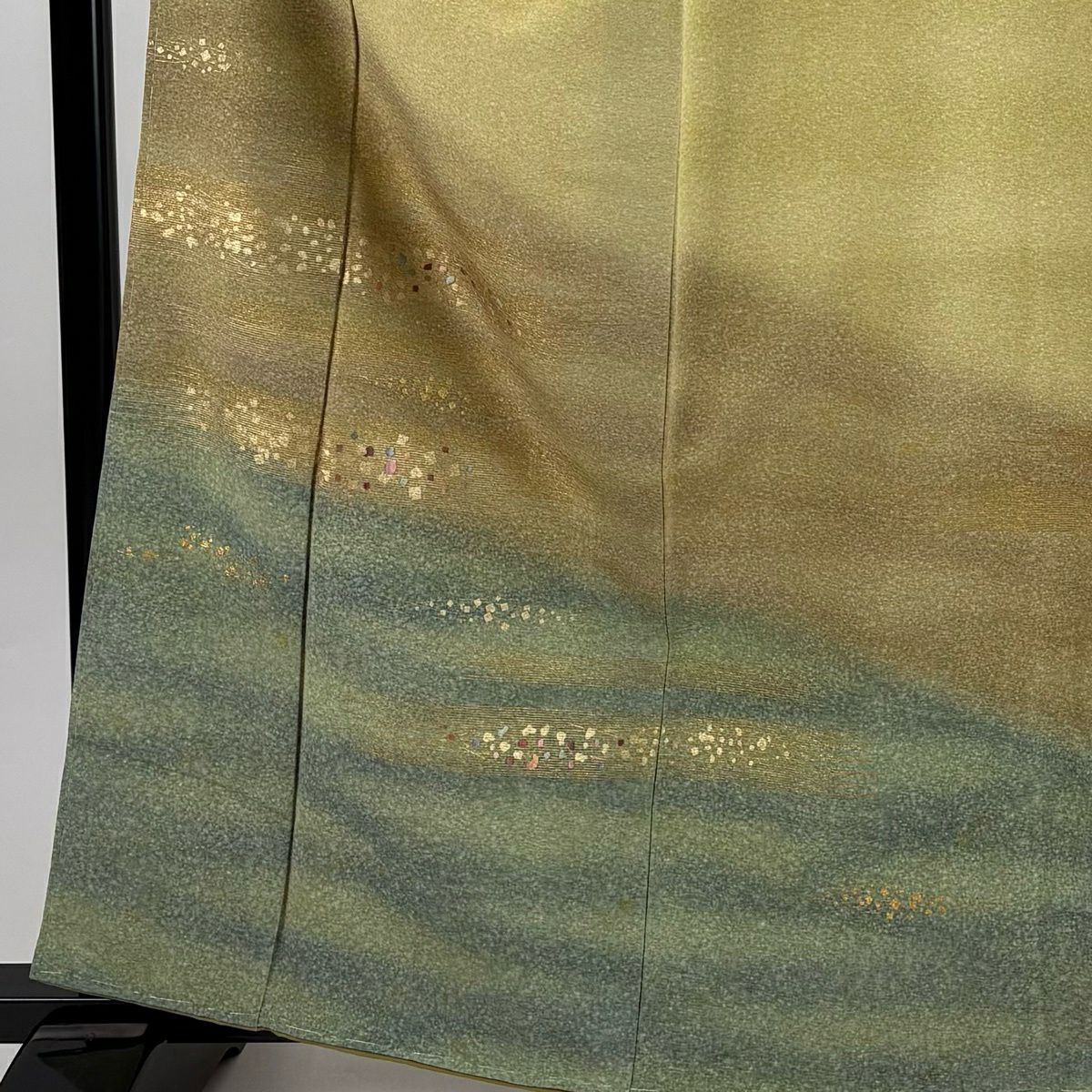【美品】 付下 身長163cm 袖長66cm M 雙層 霞 金金箔散刺繡 金銀彩 米色 純蠶絲 優品級