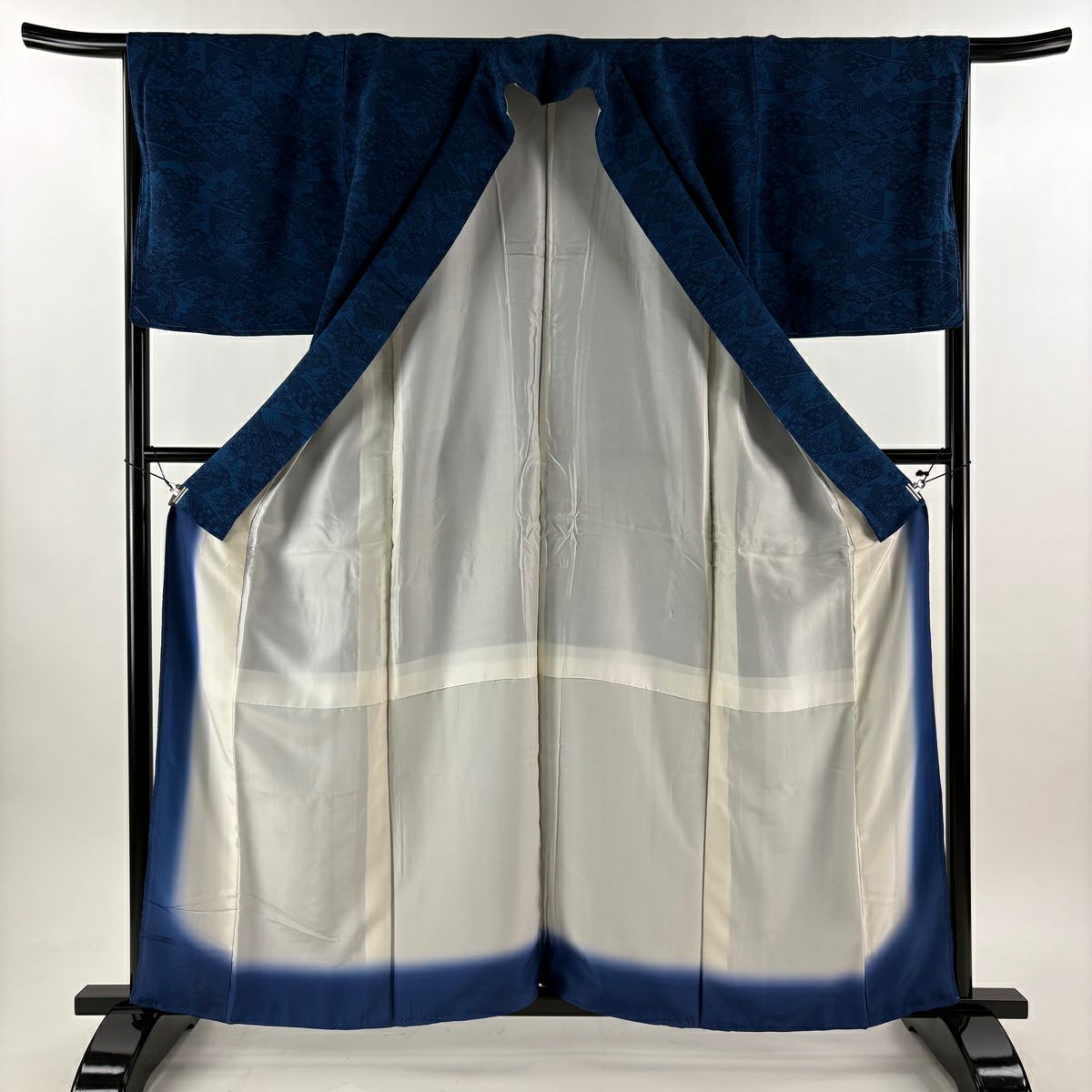 【美品】 小紋 身長159.5cm 袖長66.5cm M 雙層 落款あり 扇子 草花紋紋 絞織 深藍 純蠶絲 秀品級