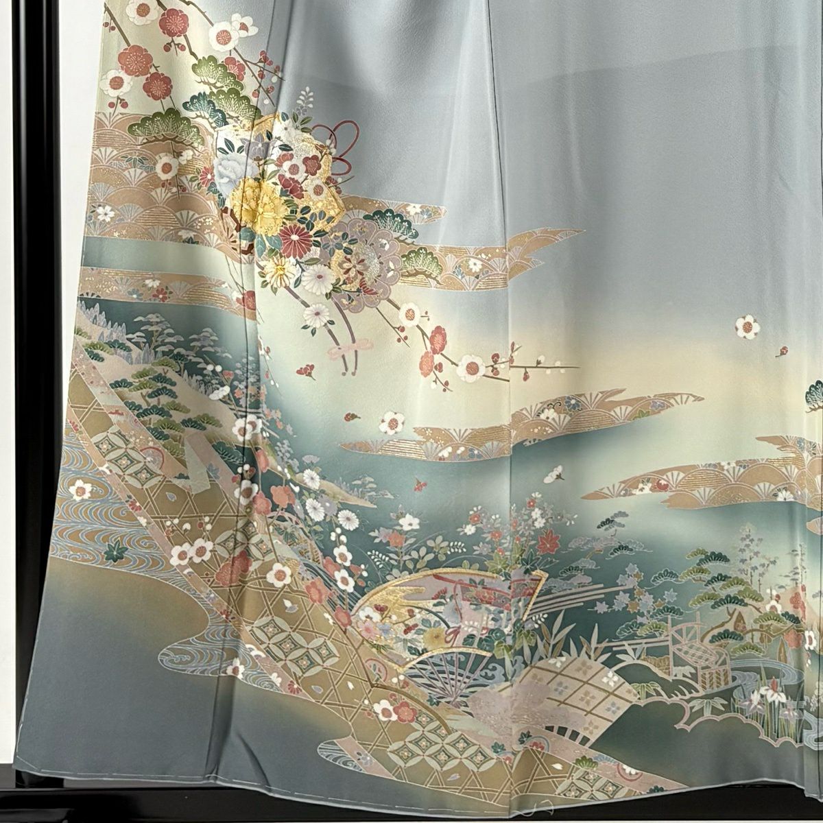 色留袖禮服 身長157cm 袖長63.5cm S 雙層 落款あり 松樹竹子梅花 花車 金糸 金銀彩 青灰 純蠶絲 秀品級 一つ紋