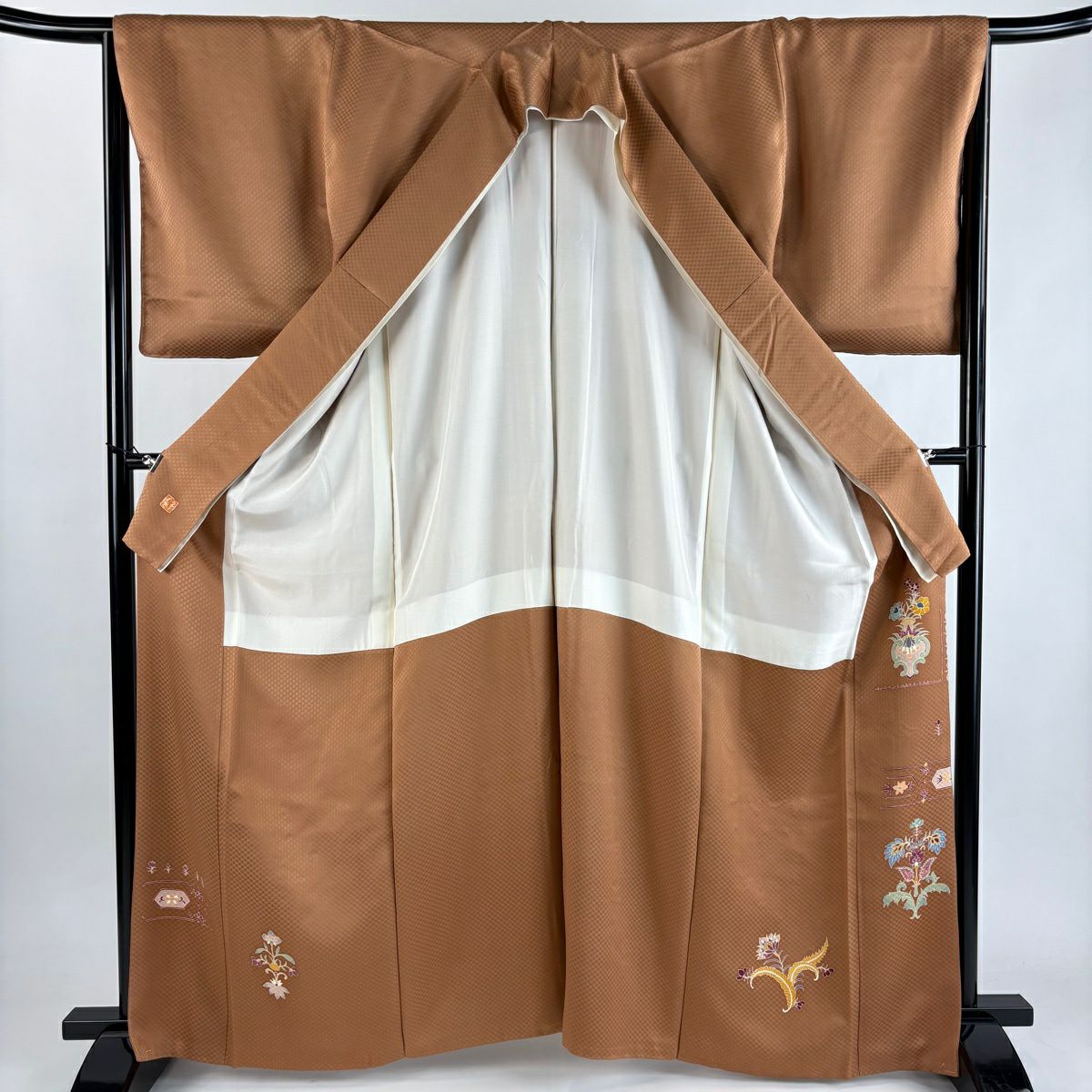 付下 身長165cm 袖長66cm M 雙層 落款 草花紋紋 金絲 金銀彩 淺茶 純蠶絲 秀品級 三つ紋