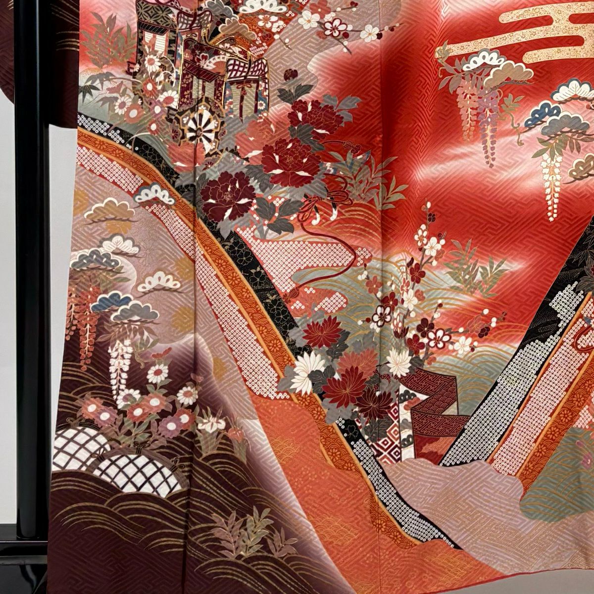 【美品】振袖禮服 身長163cm 袖長66cm M 雙層 御所車 松樹竹子梅花 金絲 金銀彩 紅 純蠶絲 秀品級