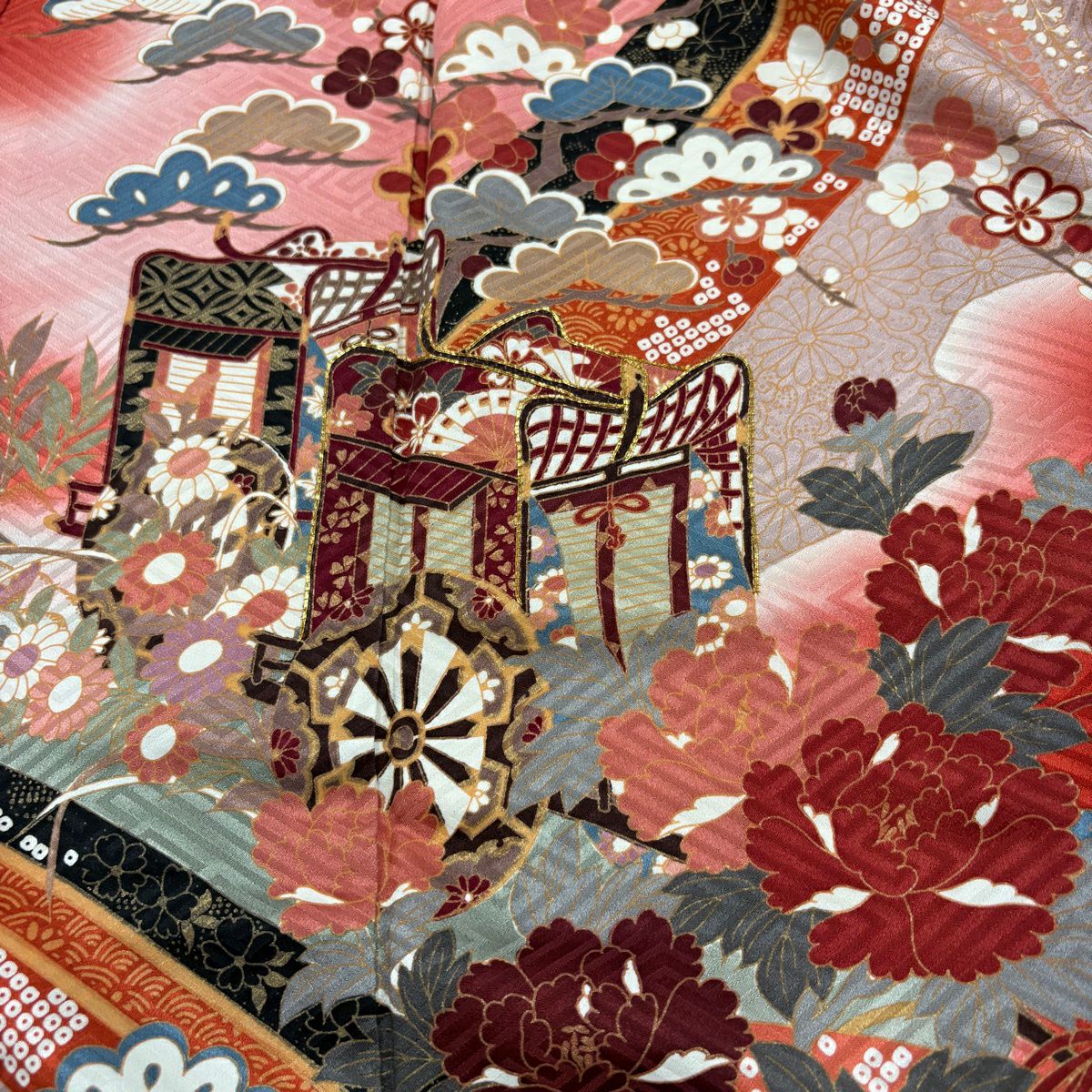 【美品】振袖禮服 身長163cm 袖長66cm M 雙層 御所車 松樹竹子梅花 金絲 金銀彩 紅 純蠶絲 秀品級