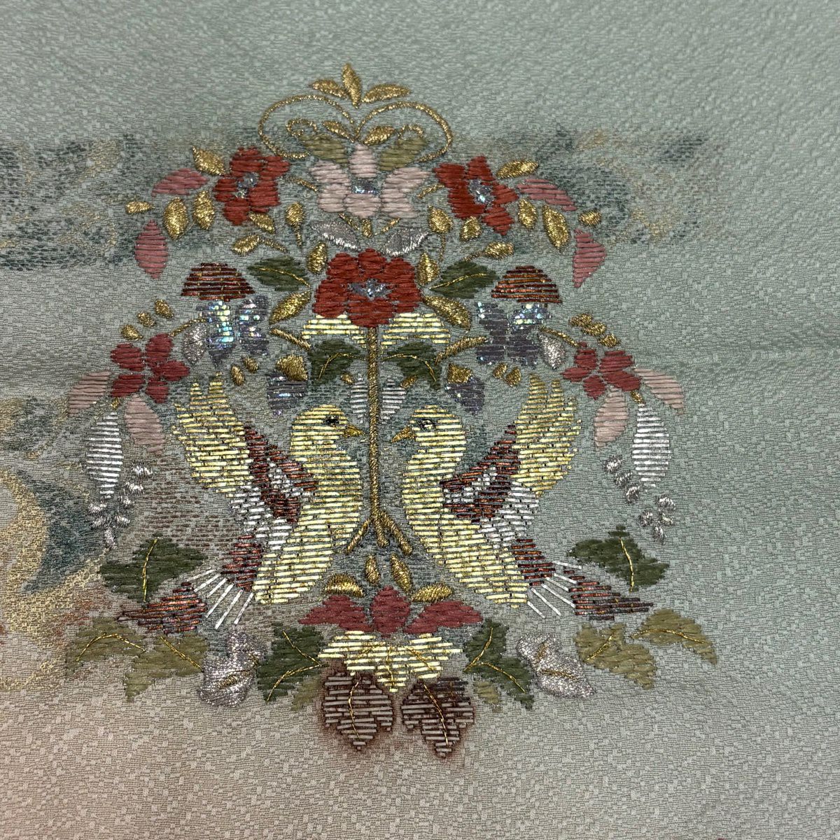 付下 身長179.5cm 袖長67.5cm 未仕立 單層 仮絵羽 向鳥 草花紋紋 金金箔 刺繡 淺綠 純蠶絲 優品級