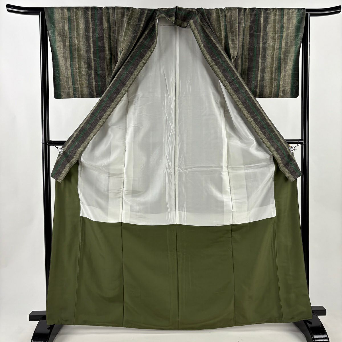 【美品】 紬織 身長166.5cm 袖長66cm M 雙層 観世水 縱條 灰綠 純蠶絲 秀品級
