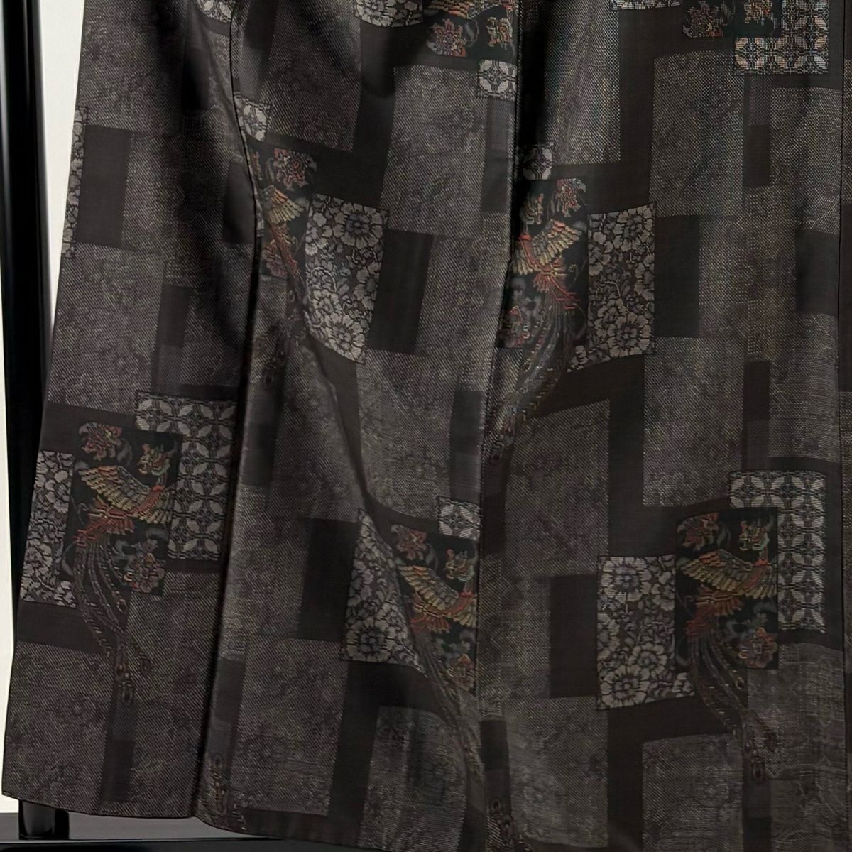 【美品】 大島紬織 身長159.5cm 袖長65cm M 雙層 都喜ヱ門 泥染 證書齊全 鳳凰 花唐草紋 焦茶 純蠶絲 逸品級