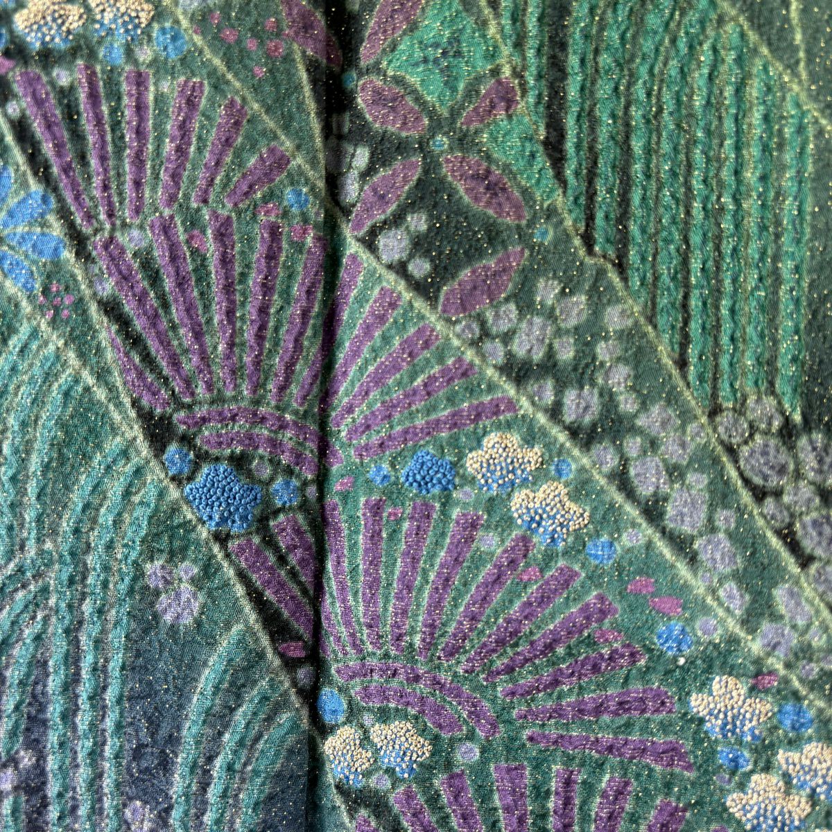 【美品】訪問服 身長157.5cm 袖長63cm S 雙層 滝泰 鈴乃屋 落款あり 松樹梅花 波 金通し 絞染 綠 純蠶絲 逸品級