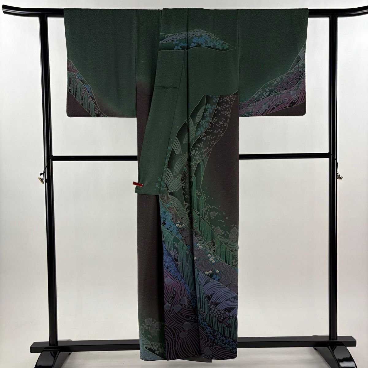 【美品】訪問服 身長157.5cm 袖長63cm S 雙層 滝泰 鈴乃屋 落款あり 松樹梅花 波 金通し 絞染 綠 純蠶絲 逸品級