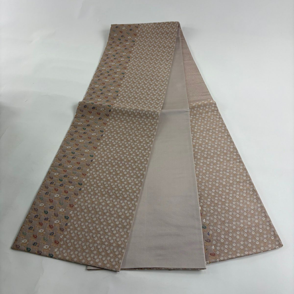 【美品】 袋帶 秀品級 小花 金絲 粉米色 六通 純蠶絲