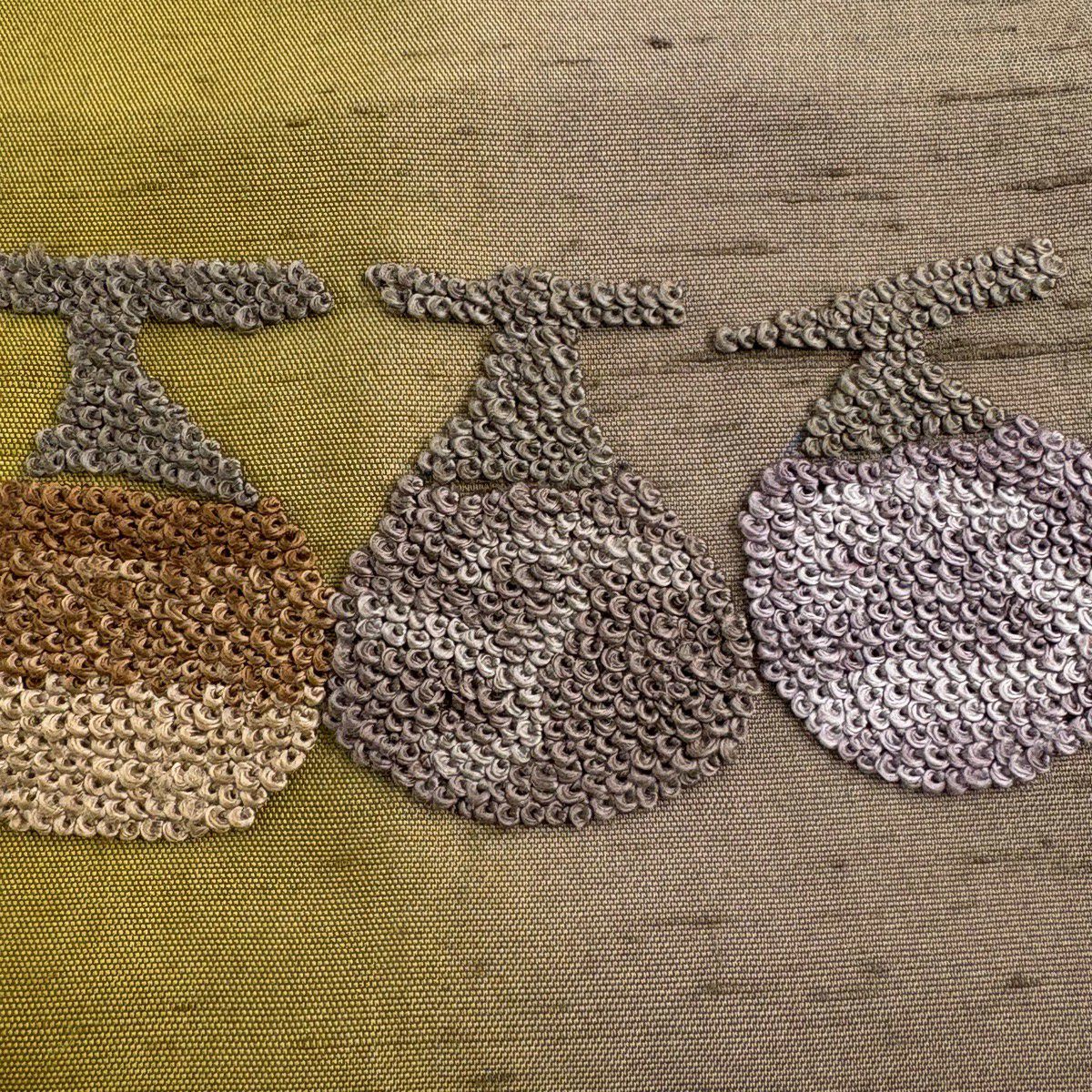 【美品】 名古屋帶 秀品級 紬織織 地 蘆葦 刺繡 茶綠 純蠶絲