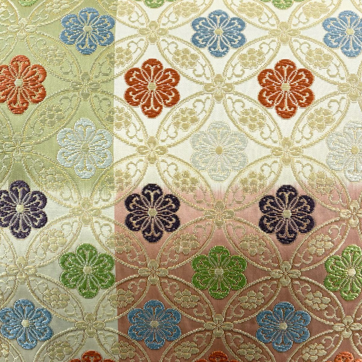 【美品】 袋帶 秀品級 七寶唐花紋 彩寶唐織 金金箔 米色 六通 純蠶絲