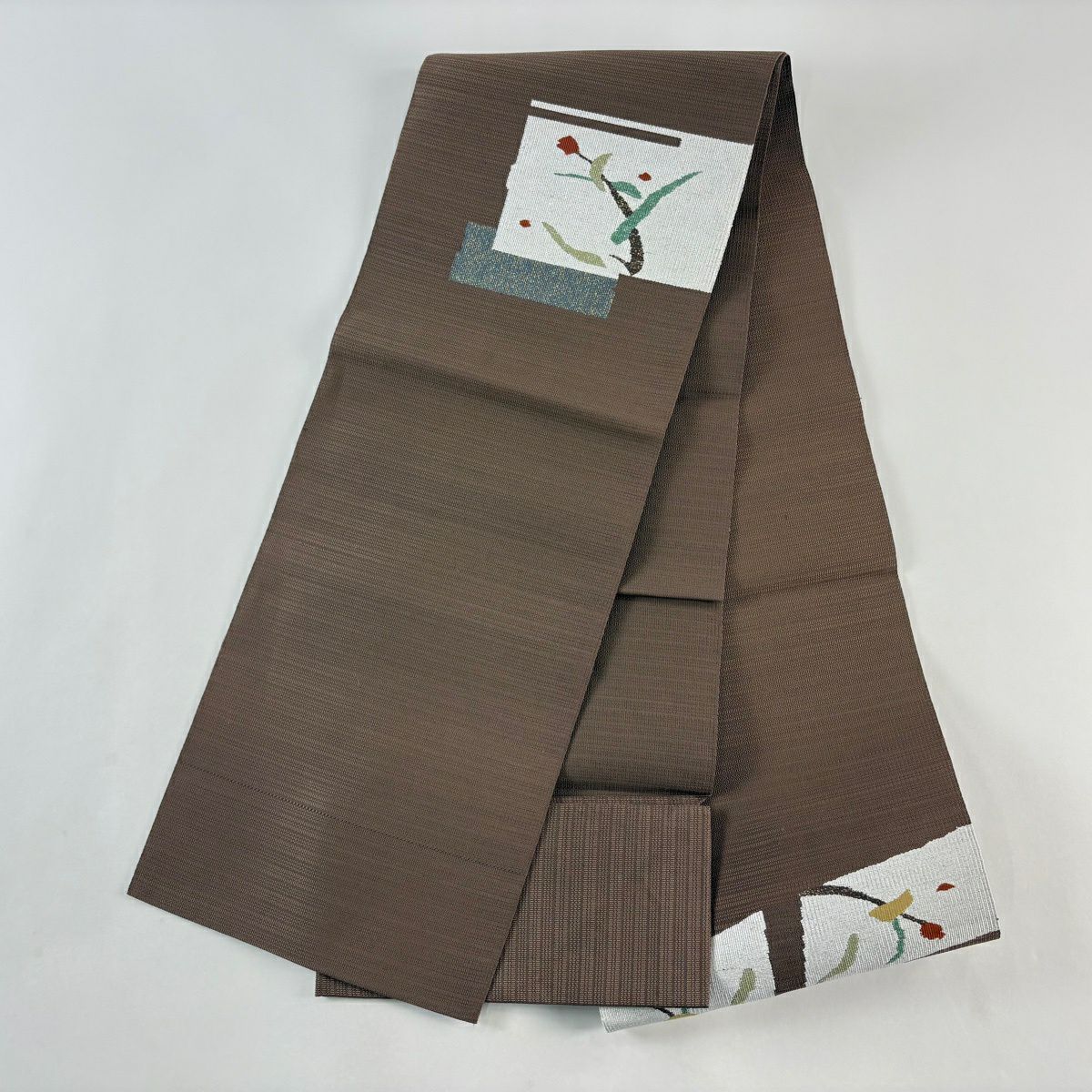 【美品】 名古屋帶 優品級 松樹葉仕立 八寸名古屋帶 草花紋紋 幾何學圖案 金金箔 茶 純蠶絲
