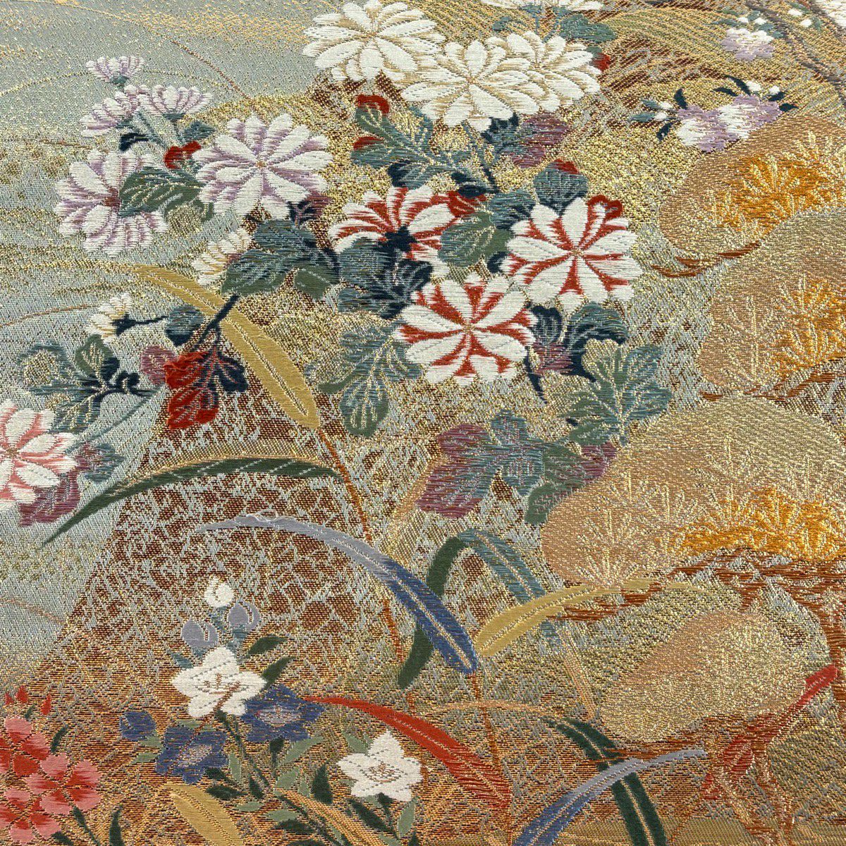 【美品】 袋帶 秀品級 關西仕立 日本的美 笠松樹 草花紋紋 金線 金金箔 灰綠 六通 純蠶絲