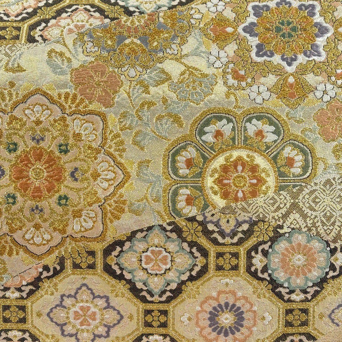 【美品】 袋帶 秀品級 華紋 草花紋 金絲 金金箔 金色 六通 純蠶絲