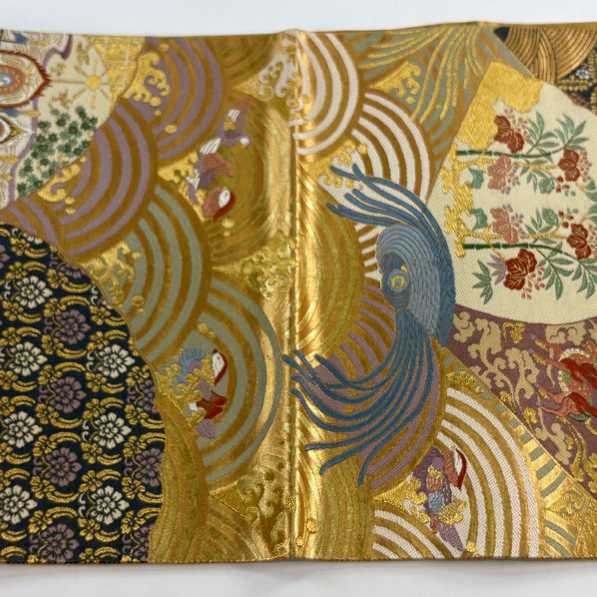 【美品】 袋帶 秀品級 關西仕立 草花紋紋 弓矢 金絲 金金箔 金色 六通 純蠶絲