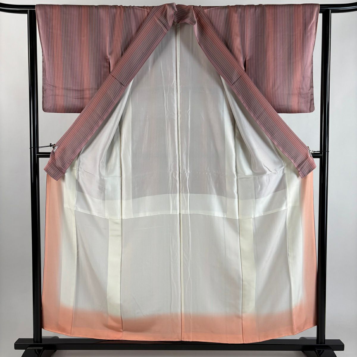 【美品】 小紋 身長155.5cm 袖長61.5cm S 雙層 落款あり 縦縞 薄紫 純蠶絲 秀品級