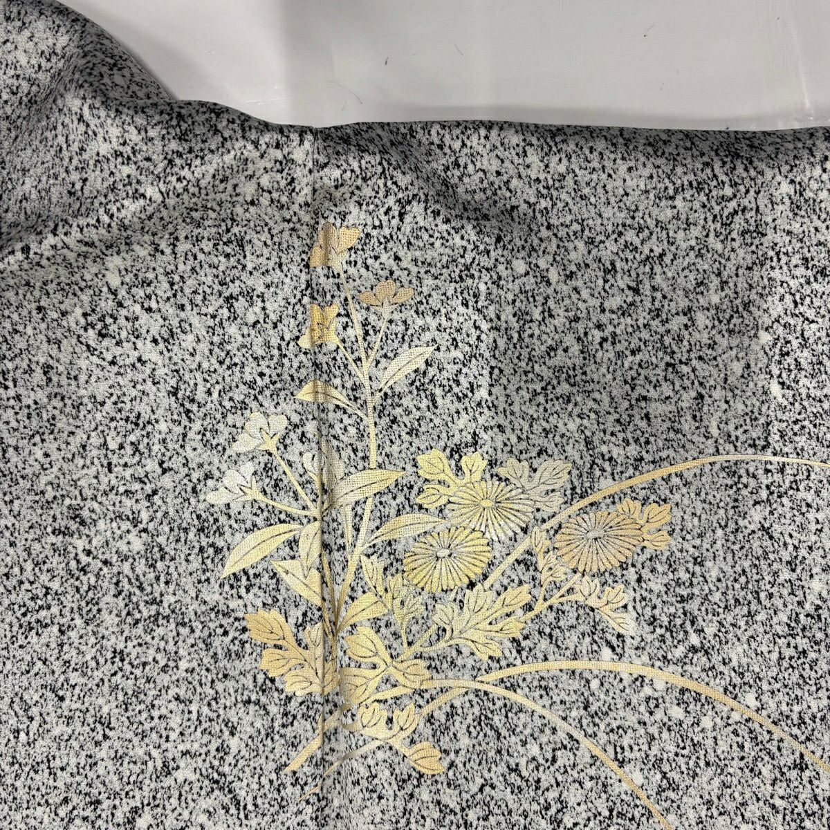 【美品】 付下 身長157cm 袖長63.5cm S 雙層 牡丹 菊花 金銀彩 漸層 灰色 純蠶絲 優品級