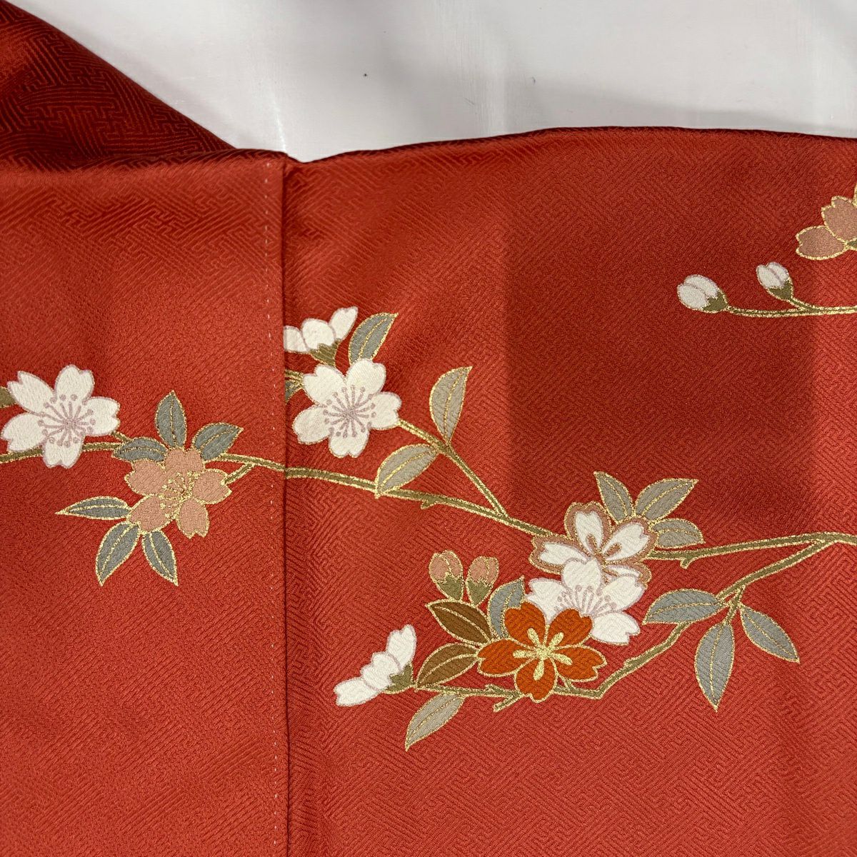 【美品】訪問服 身長161cm 袖長63.5cm S 雙層 幾帳 草花紋紋 金絲 金銀彩 茜 純蠶絲 秀品級