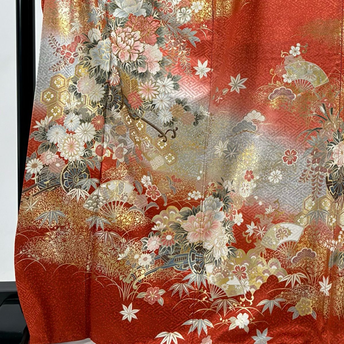 【美品】振袖禮服 身長169.5cm 袖長62cm S 雙層 花車 龜甲 金絲 金銀彩 朱 純蠶絲 秀品級