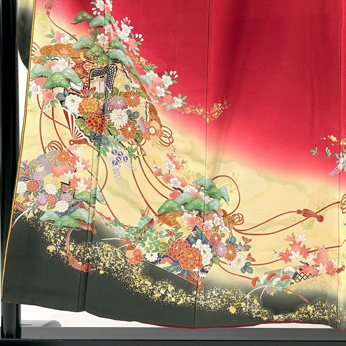 振袖禮服 身長153cm 袖長65cm M 雙層 桧扇子 草花紋紋 刺繡 金彩裝飾 紅 純蠶絲 秀品級