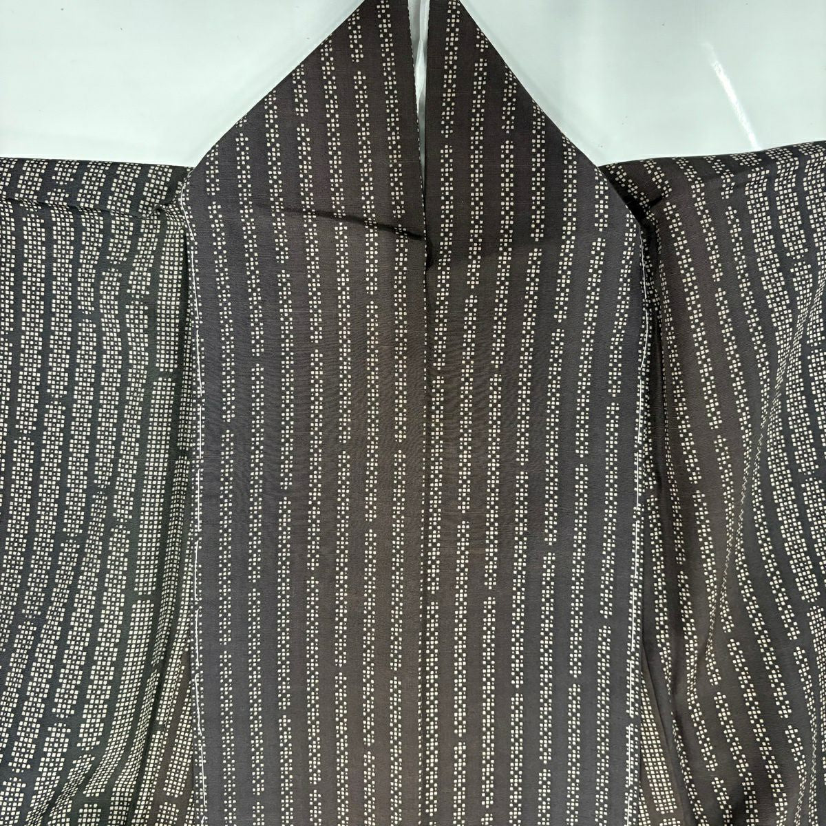 【美品】 小紋 身長164cm 袖長65.5cm M 雙層 紬織織 幾何圖案 漸層 焦茶 純蠶絲 優品級