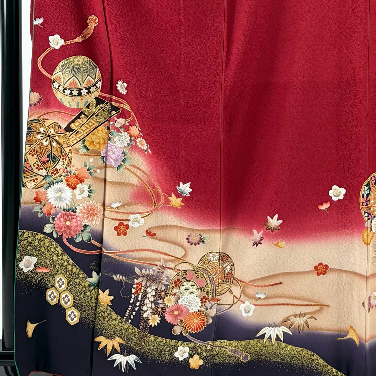 【美品】振袖禮服 身長163cm 袖長65.5cm M 雙層 手鞠 鼓 金銀彩 刺繡 紅 純蠶絲 秀品級