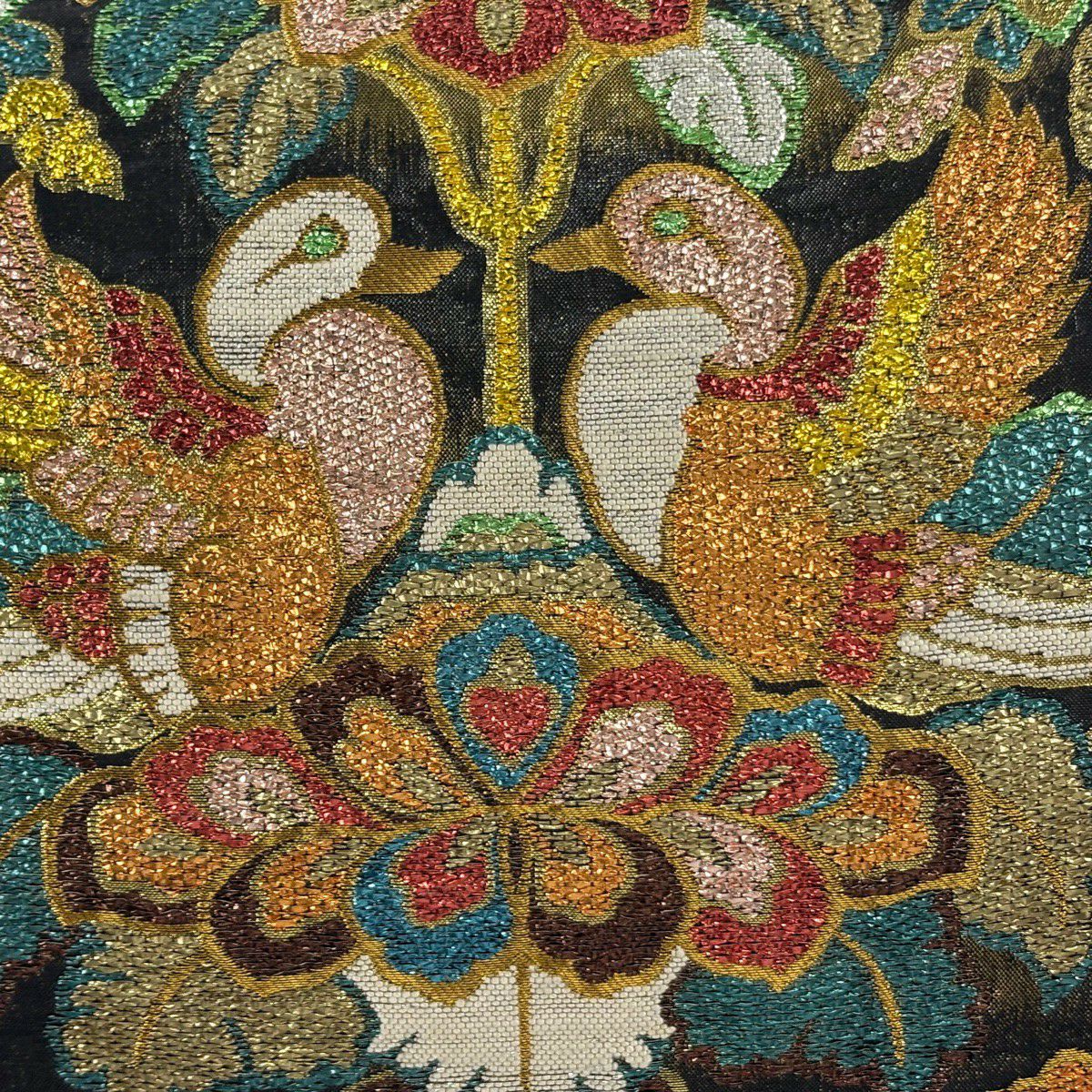 【美品】 袋帶 逸品級 草花紋紋 向鳥 金絲 金金箔 黑 六通 純蠶絲