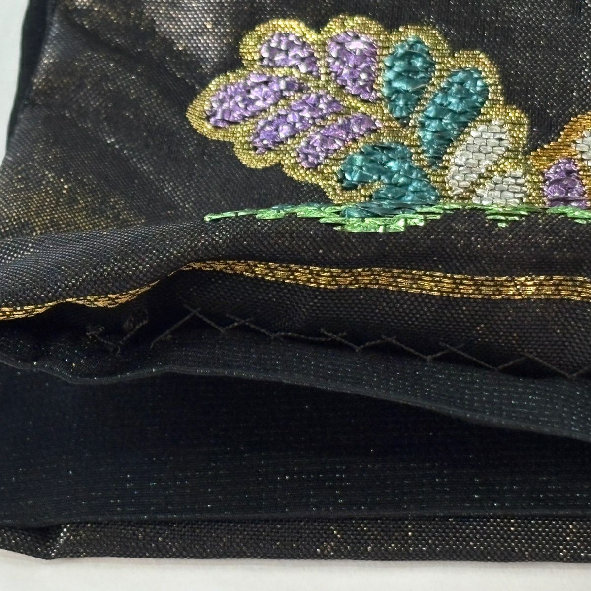【美品】 袋帶 逸品級 草花紋紋 向鳥 金絲 金金箔 黑 六通 純蠶絲