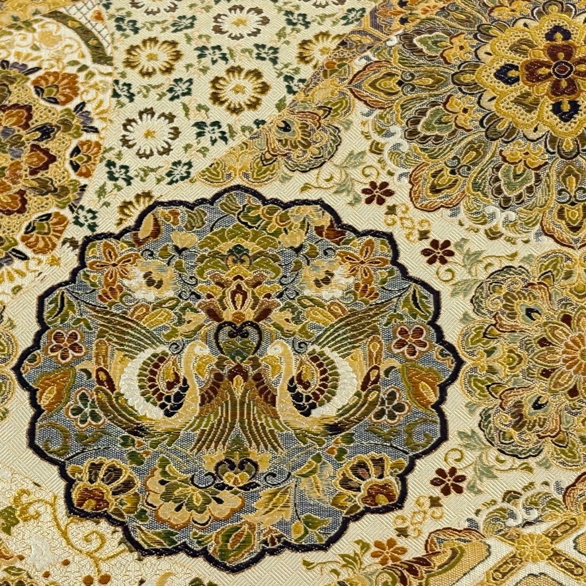 【美品】 袋帶 逸品級 關西仕立 千八百織 華紋 向鳥 金絲 金金箔 米色 六通 純蠶絲