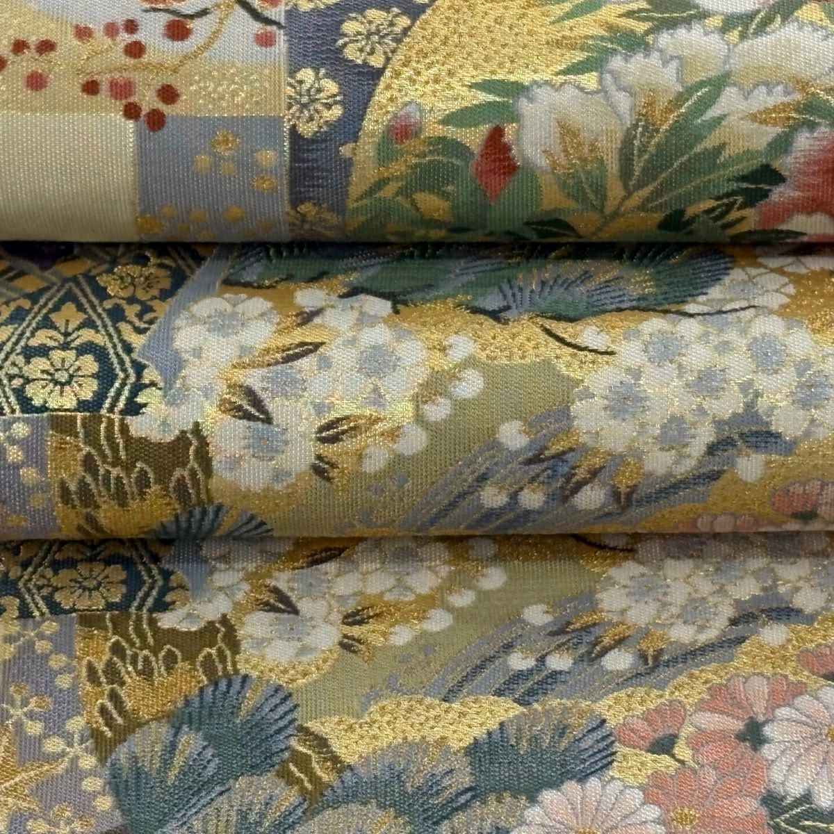 【美品】 袋帶 逸品級 となみ織物 落款あり 色紙 花鳥 金糸 金金箔 米色 六通 純蠶絲