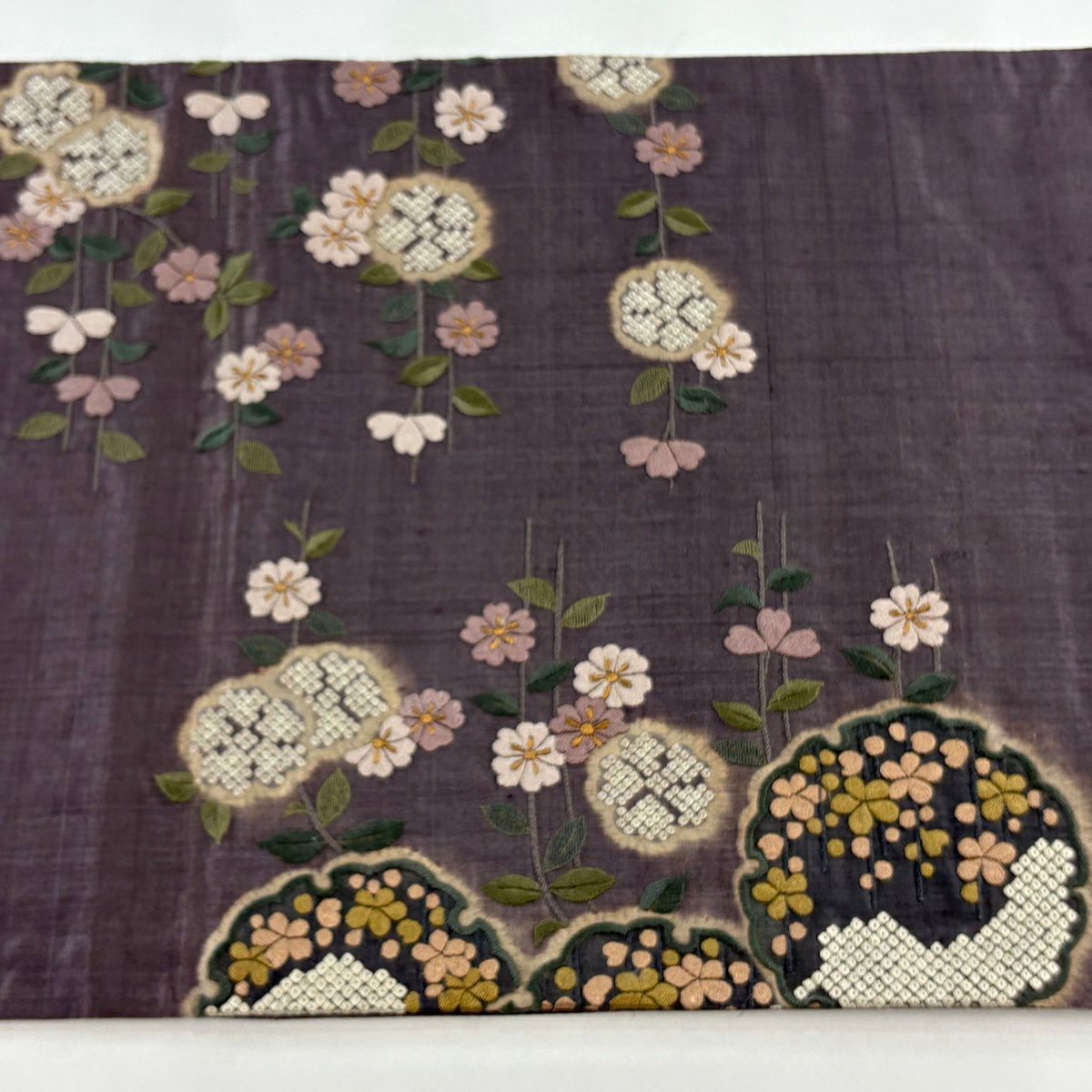【美品】 袋帶 逸品級 雪輪 櫻花 刺繡 灰紫 お太鼓圖案 純蠶絲