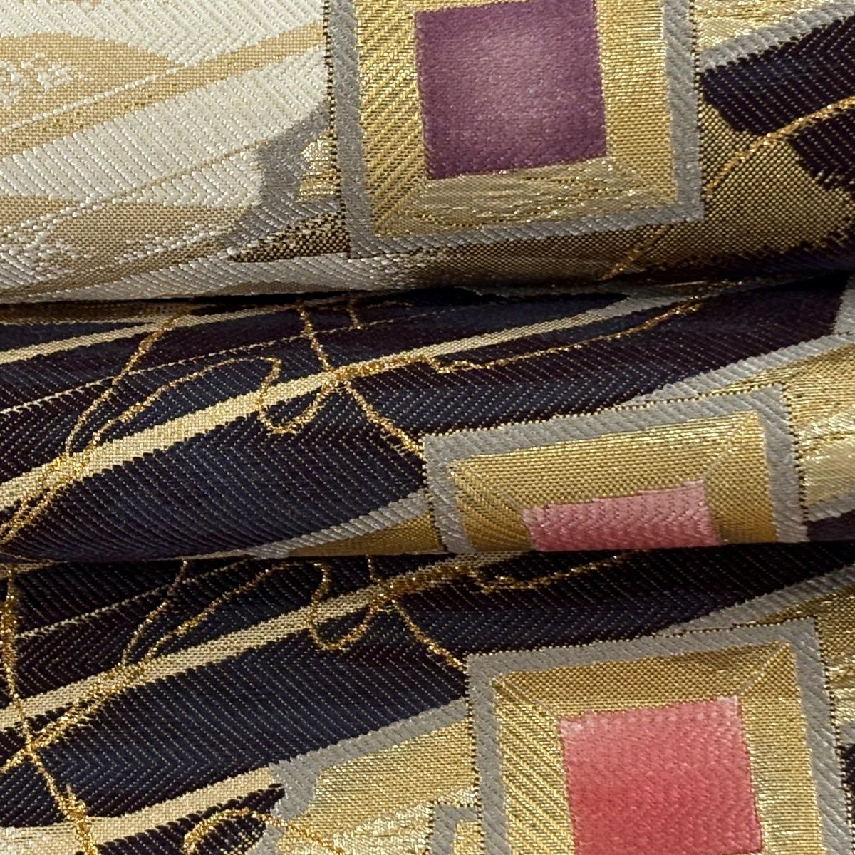 【美品】 袋帶 逸品級 幾何學 金金箔 奶油色 全通 純蠶絲