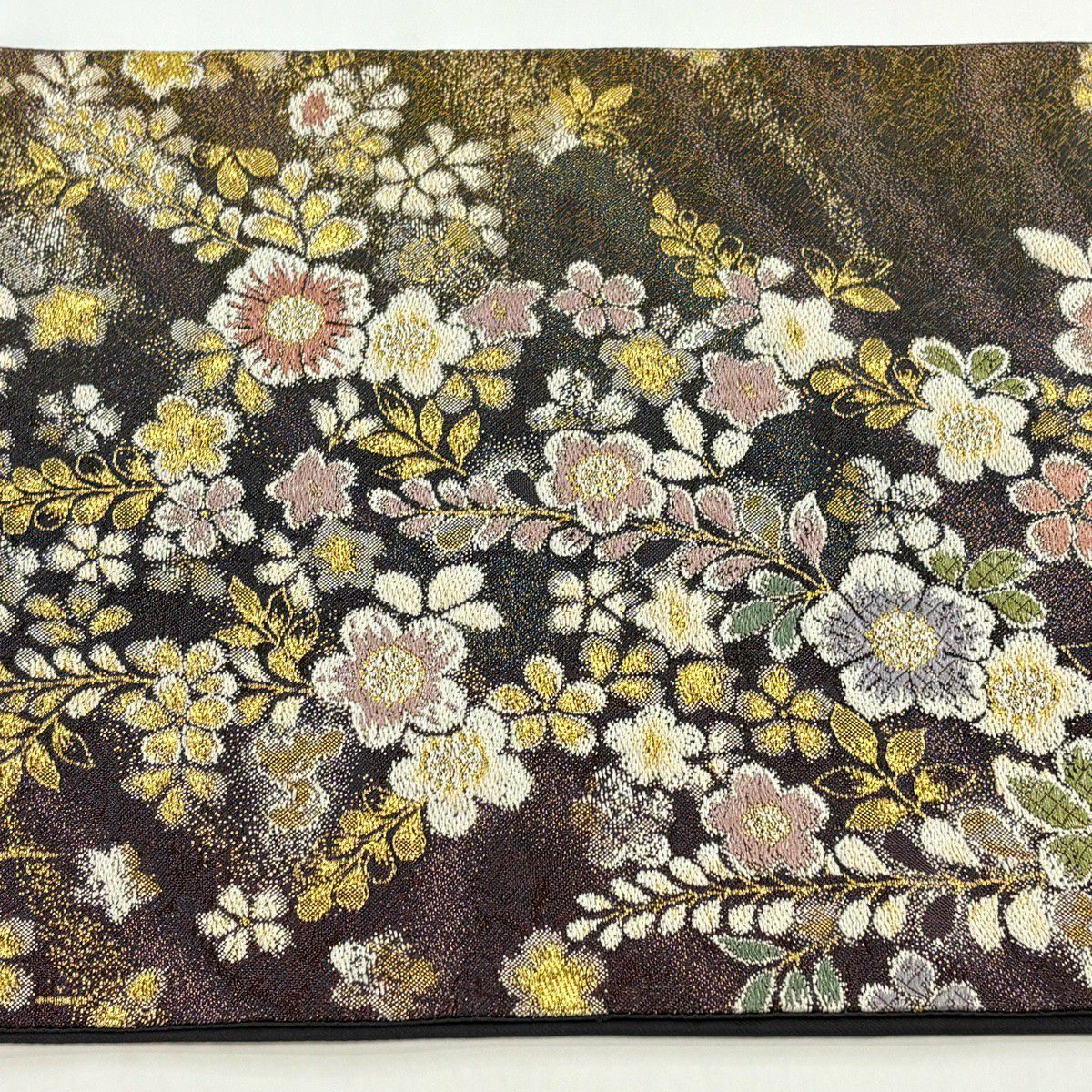 【美品】 袋帶 名品級 大和 草花紋 金銀彩 金金箔 紫 六通 純蠶絲