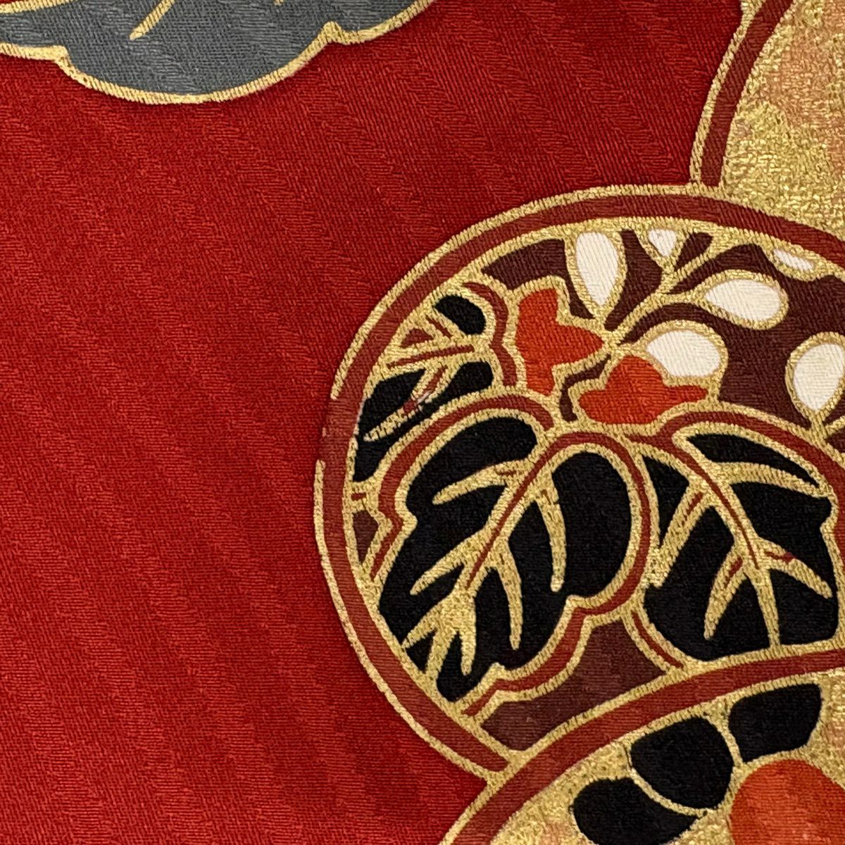 振袖禮服 身長167.5cm 袖長67.5cm L 雙層 捻梅花 枝垂櫻 金絲 金銀彩 茜 純蠶絲 名品級